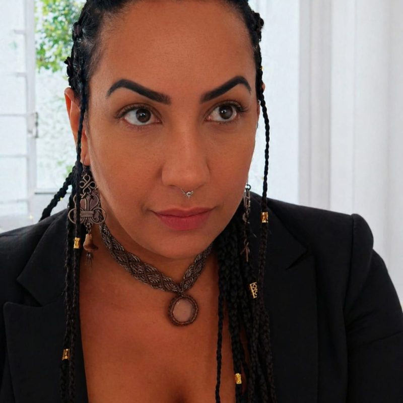 Luana Brito, tutora Cabeleireira Profissional